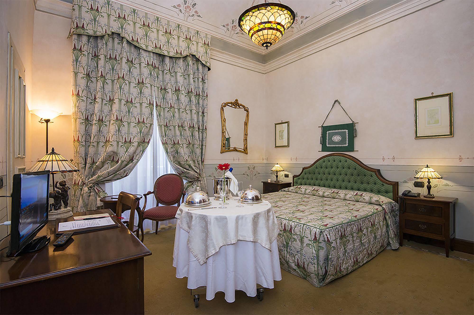 Liberty Hotel Catania Esterno foto